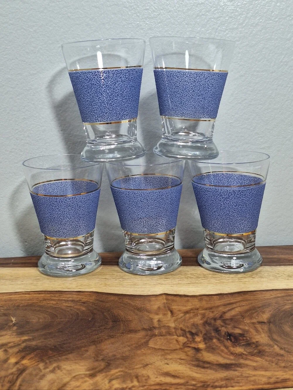 VTG MCM 50s-60s Textured Lavender Gold Trim Set Of 5 Shot Glasses Barware Tiki